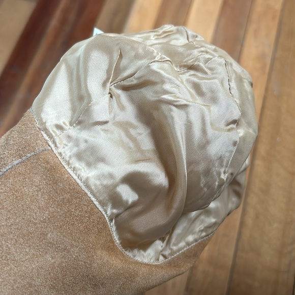 Dooney and Bourke Swede bucket hat - Picture 4 of 6